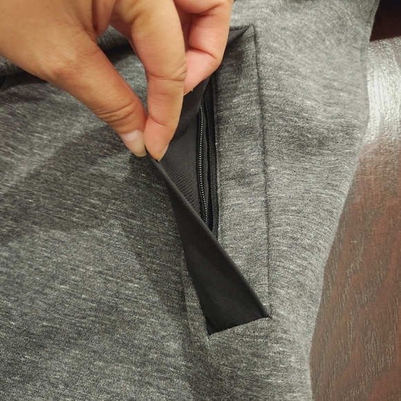 ATHLETA Victory Long Primaloft Hooded Jacket Coat Women’s XS Gray Full Zip - Picture 7 of 12